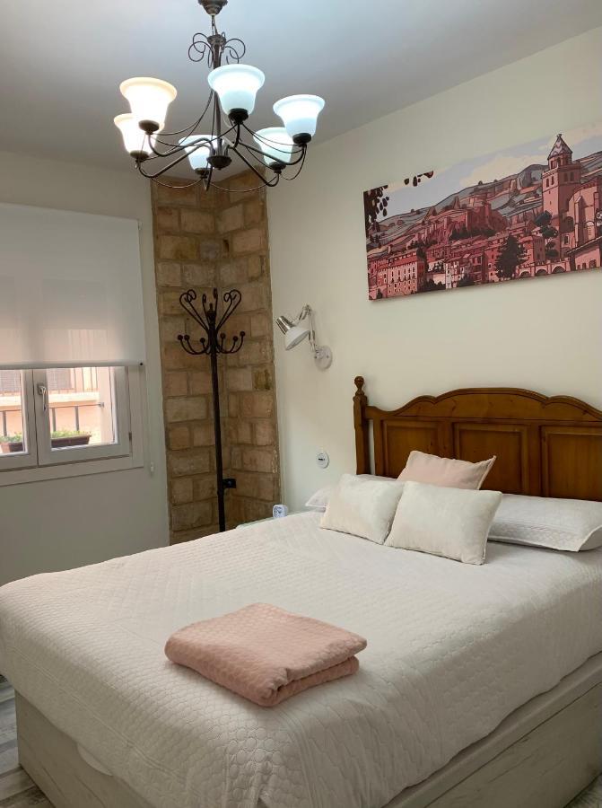 Casa Chus Apartment Albarracin Bagian luar foto